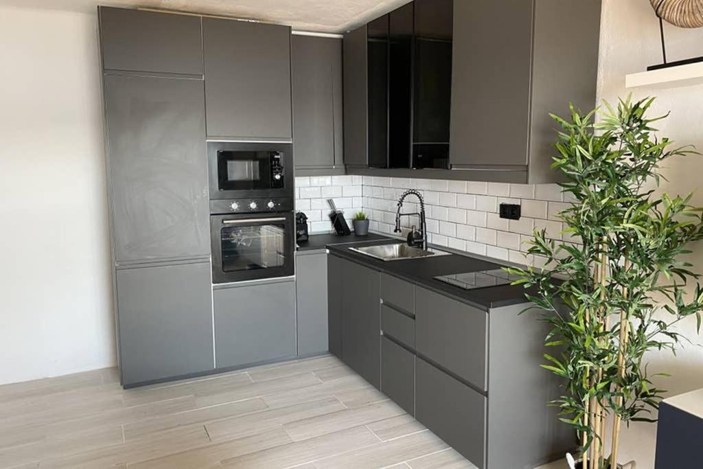 Ferienwohnung Miravent Terraza Y Jardin Frente Al Mar Menorca Fornells  Exterior foto